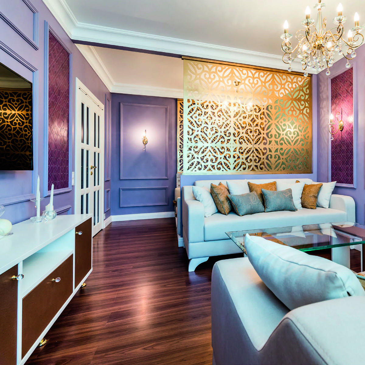 Perfils decoratius Gaudí a papelpintadoonline.com